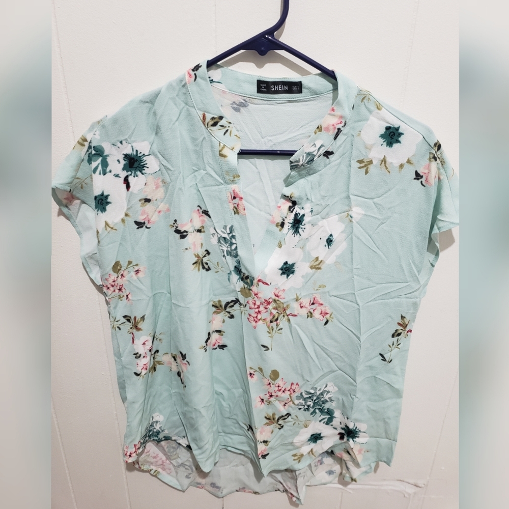 Green/Mint Flowered Blouse